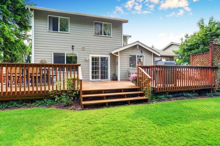 Deck Renovation by Lion Construction and Roofing